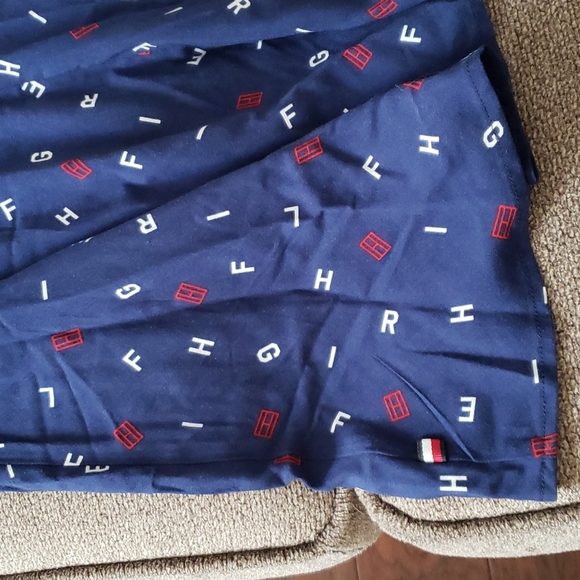 Tommy Hilfiger navy blue cold shoulder white & red print dress - Picture 9 of 9